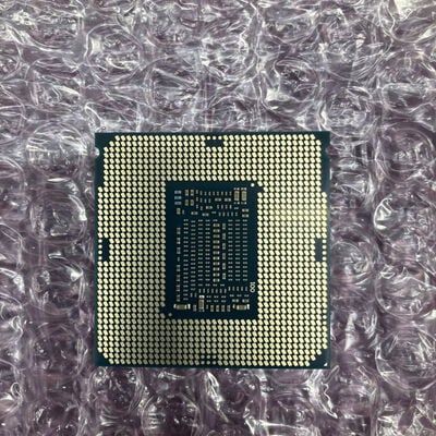 【富士青葉店】中古  INTEL Core i7 8700 (1151/3.20GHz/12M/C6/T12) 136198 