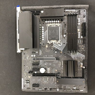 【長野稲里店】中古  ASRock Z790 PG Lightning SE (Z790 1700 ATX DDR5) 5110001288 