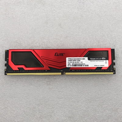 【甲府飯田店】中古  PC4-25600 16GB デスクトップ用(DDR4-3200) 140728 