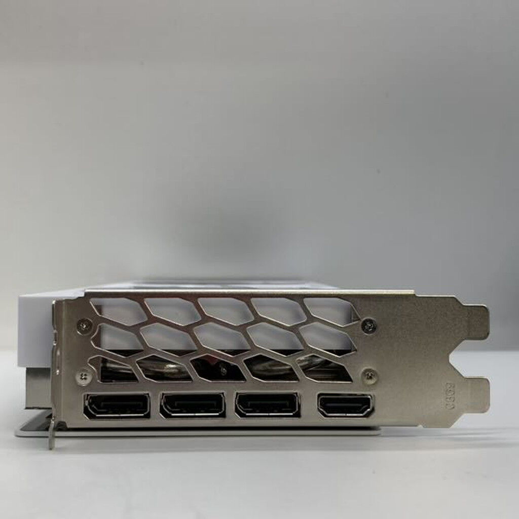 中古 玄人志向 GK-RTX5070-E12GB/WHITE/DF (RTX5070 12G) 176913