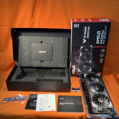 【なんば店】中古  ASUS TUF-RX9060XT-O16G-GAMING (RX9060XT 16G) 179898 