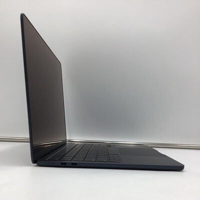 【白山FM松任店】中古  Apple MacBook Air 2024 Z1G80006K (Apple M3/24GB/SSD 2TB/13.3/2560 x 1664 Liquid Retina/Wifi) 198225 