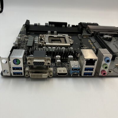 【新潟店】中古  ASRock Z370 Pro4 (Z370 1151 ATX DDR4) 136208 