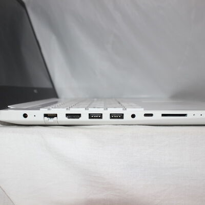 【通販センター】中古  NEC LAVIE PC-GN164JDAF(Intel Core i5 8250U/8GB DDR4 (PC4)/SSD500GB/DVDマルチ/オンボード/15.6/1920x1080/Wi-Fi/W11H64 MAR) 199712 