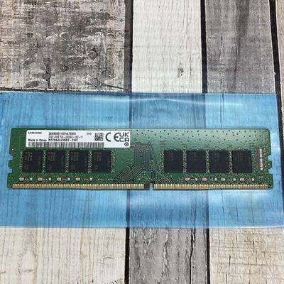 【広島店】中古  Samsung M378A4G43BB2-CWE (DDR4 PC4-25600 32GB) 195868 