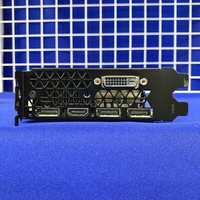 【横浜駅前店】中古  ELSA GD1080-11GEBTSA (GTX1080TiFE 11G GDR5X) 3400009040 