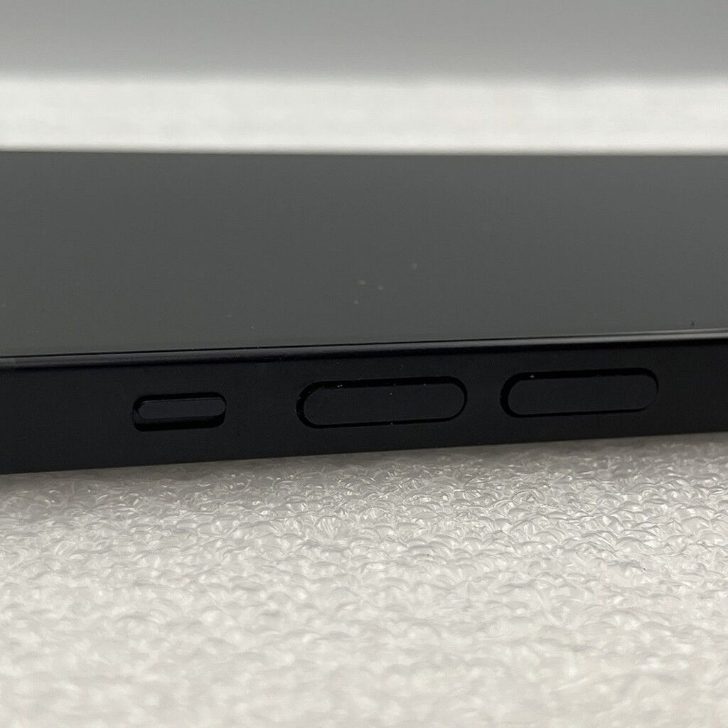 中古 【SIMロック解除済み】【au】Apple iPhone12 6.1インチ