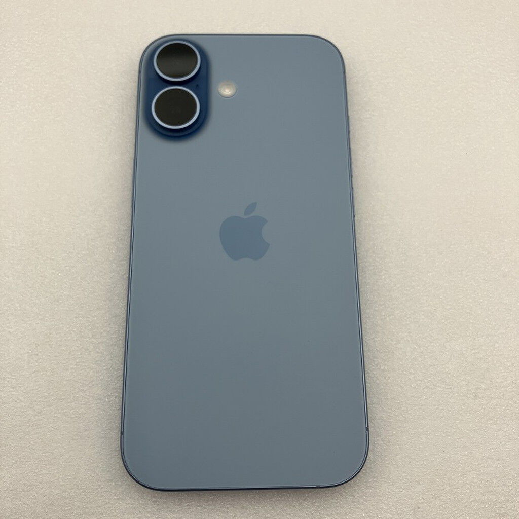 中古 Apple iPhone17 256GB ミストブルー 【docomo版SIMフリー