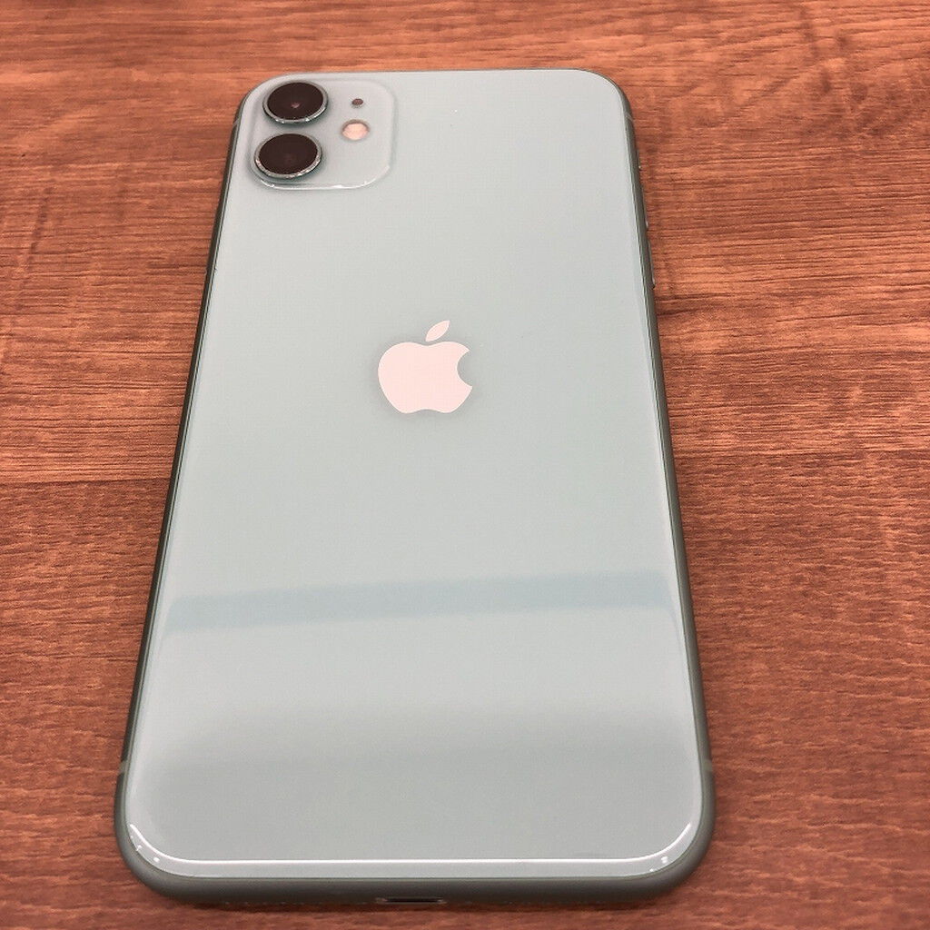 中古 【au】 Apple iPhone11 64GB (グリーン) MHDG3J/A 新