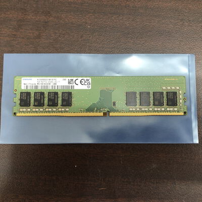 【福山ココローズ店】中古  PC4-25600 8GB デスクトップ用(DDR4-3200) 140727 