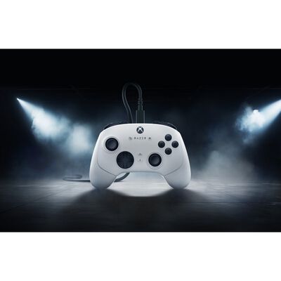 Razer  Wolverine V3 Tournament Edition White Edition (RZ06-05210200-R3M1) 