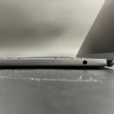 【大須店】中古  Apple MacBook Air 13インチ 2024 (M3 8CPU 8GPU/8GB/256GB) スペースグレイ MRXN3J/A  4720001206 