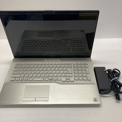 【神戸・三宮店】中古  富士通 FMV LIFEBOOK NH90/E2(i7-10750H/16GB/SSD512GB/HDD1TB/W11H) 3430005932 