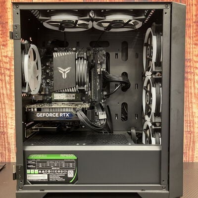 【富士青葉店】中古  Original　自作PC(i3 12100F/16GB/SSD1TB/RTX4060) 5070002301 