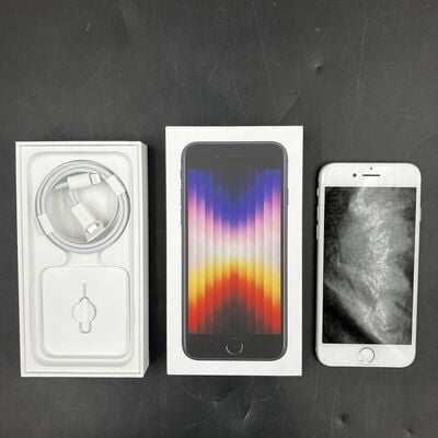 【大須店】中古  【SIMロック解除済み】【au】 iPhone7 32GB (シルバー)MNCF2J/A 155148 