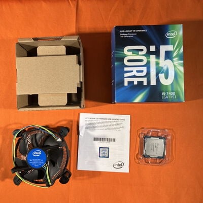 【なんば店】中古  INTEL Core i5-7400 (1151/3.00GHz/6M/C4/T4) 133195 