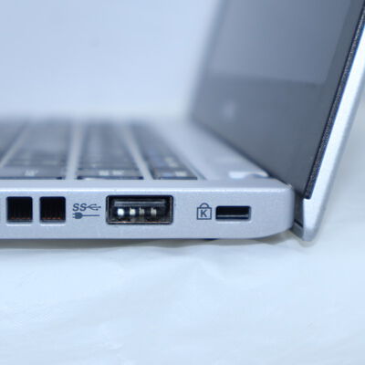 【通販センター】中古  【ジャンク品/保証無/返品質問不可】NEC PC-VKM17BZG4 (Intel Core i5 8350U 1.70GHz/8GB/SSD256GB/なし/オンボード/12.5/1366x768/Wi-Fi/WEBCAM/OSなし) 184422 