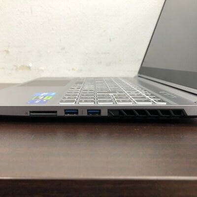 【福山ココローズ店】中古  GALLERIA　RL7C-R35-5N(i7-13620H/16GB/SSD500GB/RTX3050/W11H) 5090001017 