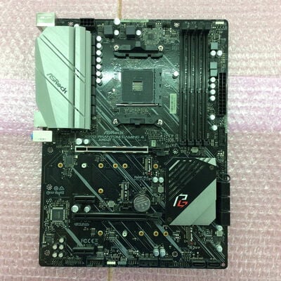 【なんば店】中古  ASRock X570 Phantom Gaming 4 (X570 AM4 ATX DDR4) 140055 