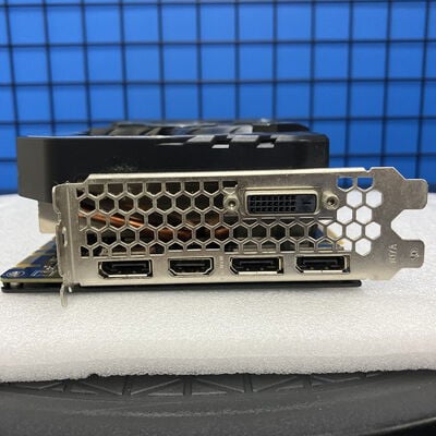 【新潟店】中古  各社 GeForce GTX1080Ti (11GB PCI-E) 136250 