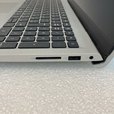 【京都店】中古  DELL Inspiron 15 3530 (Core i7-1355U/16GB/SSD512GB/なし/オンボード/15.6/1920x1080) 3180006947 