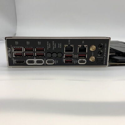 【宇都宮鶴田店】中古  MSI MPG X870E CARBON WIFI (X870E ATX AM5 DDR5) 172198 