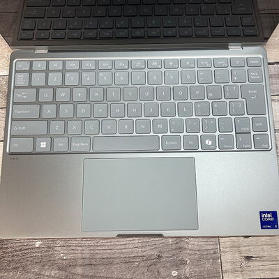 【広島店】中古  FUJITSU FMV Note C(Intel Core Ultra5 134U/16GB/SSD256GB/なし/オンボード/13.3/1920&times;1200/W11H) 3320005466 