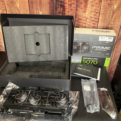 【富士青葉店】中古  ASUS PRIME-RTX5070-O12G (RTX5070 12G) 176900