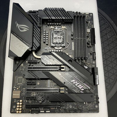 【新潟店】中古  ASUS ROG STRIX Z490-F GAMING (Z490 1200 ATX DDR4) 142600 