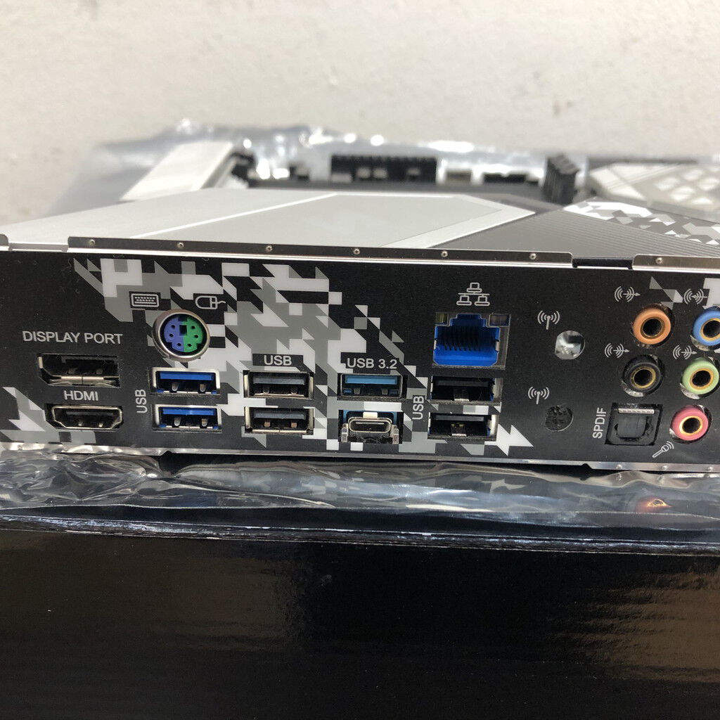 中古 ASRock B550 Steel Legend (B550 AM4 ATX DDR4) 142936 （379358