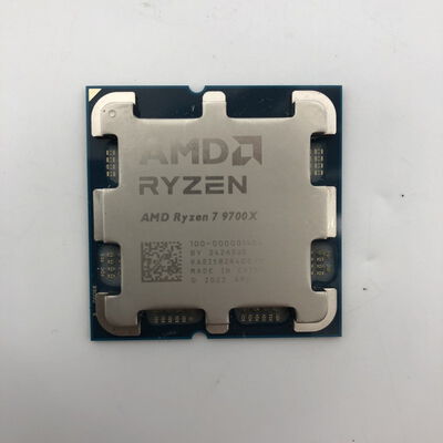 【大分店】中古  AMD Ryzen 7 9700X (AM5/3.8GHz/40M/C8/T16/65W) 169022 