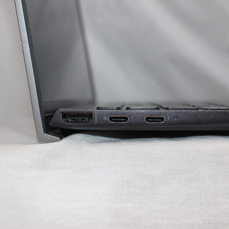 中古 Dell Vostro 13 5310(Intel Core i5 11300H/8GB/SSD256GB/なし