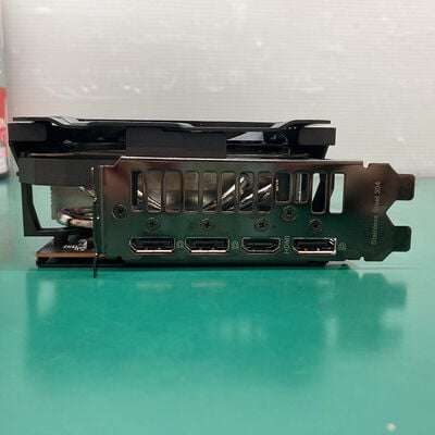 【浦添城間店(沖縄)】中古  ASUS TUF-RX6700XT-O12G-GAMING (RX6700XT 12GB) 144977 