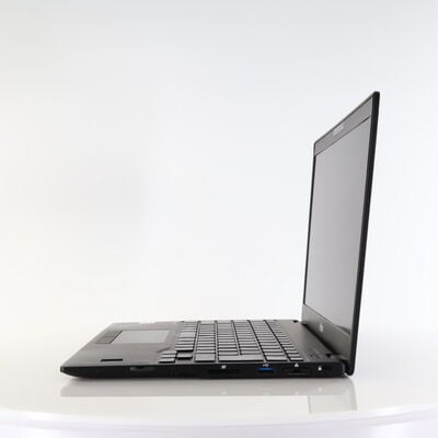 【秋葉原本店】中古  FUJITSU　LIFEBOOK(i5-10310U/8GB/SSD250GB/W11P) 3410015355 