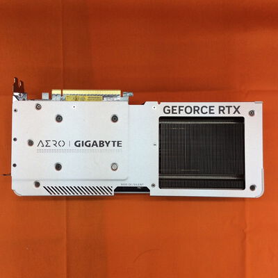 【なんば店】中古  GIGABYTE GV-N4070AERO OC-12GD (RTX4070 12GB) 157134 