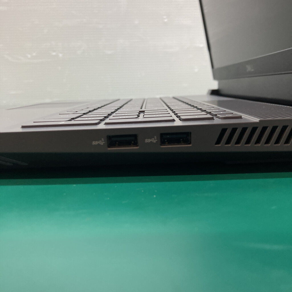 中古 DELL G15 5530 (i5 13450HX/16GB/SSD512GB/RTX3050/WLAN/15.6FHD