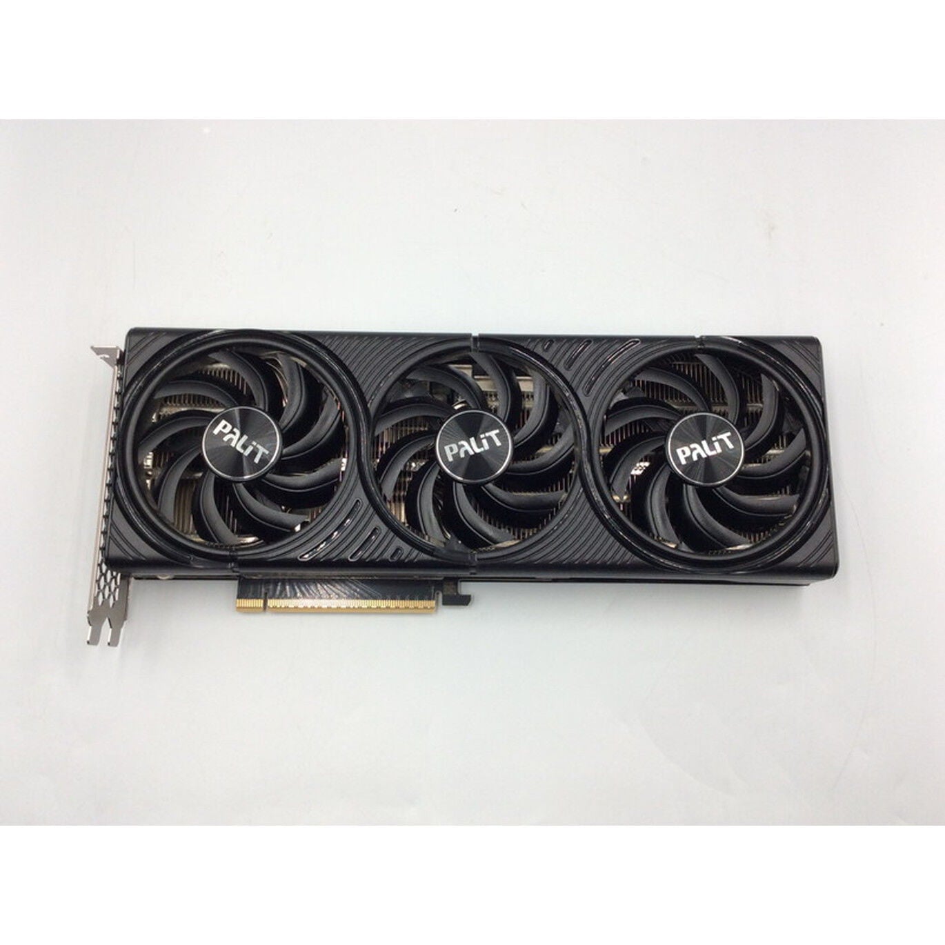 中古 Palit NE75070019K9-GB2050S (RTX5070 12GB Infinity 3) 188943