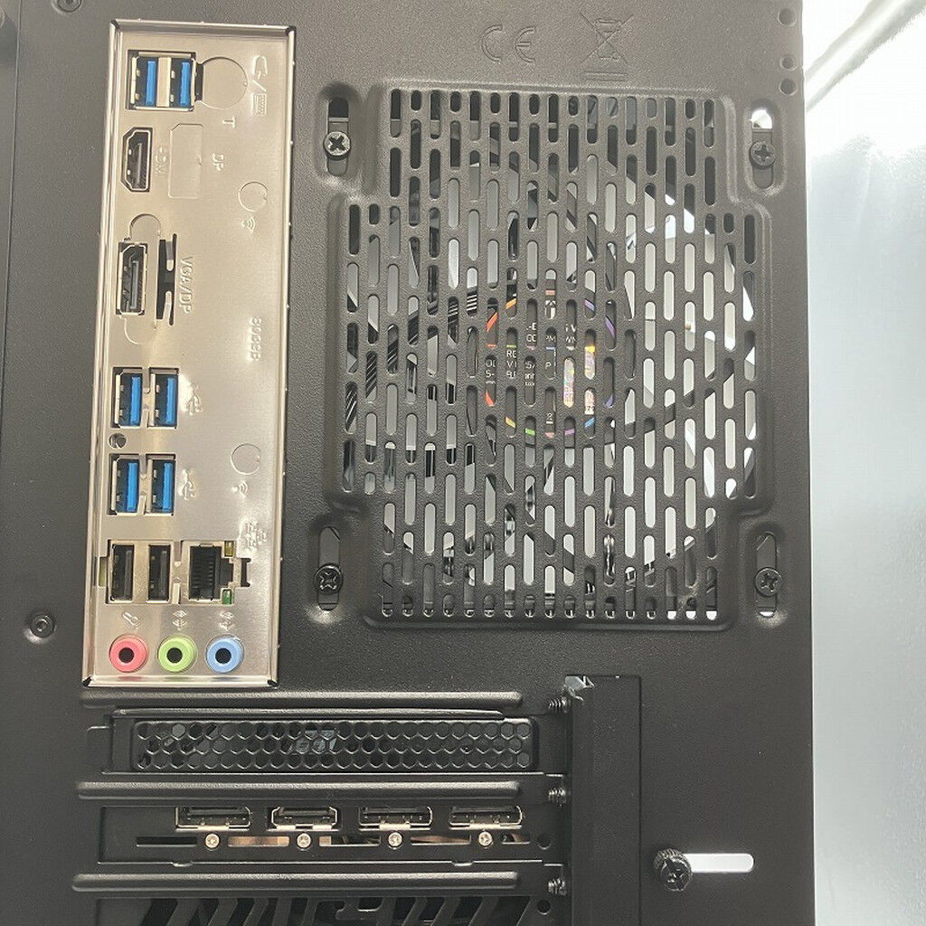 中古 自作PC(Ryzen 7 7700/32GB/SSD2TB/RX6700XT/OS無し) 182647