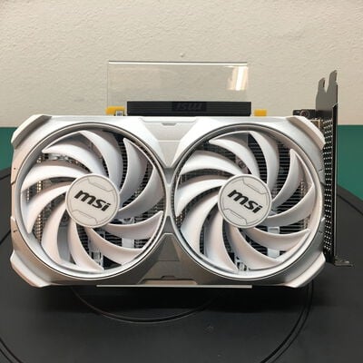 【佐賀南部バイパス店】中古  MSI GeForce RTX 4060 VENTUS 2X WHITE 8G OC (RTX4060 8GB) 188919 