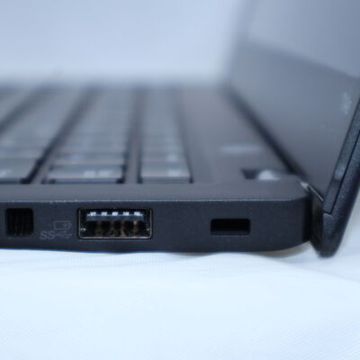 【通販センター】中古  Lenovo ThinkPad T14s Gen1 202549 