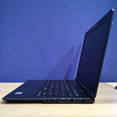 【松山環状枝松店】中古  FUJITSU LIFEBOOK U7410 (INTEL Core i5 10310U 1.7GHz/16GB/SSD256GB/-/オンボード/14/1366x768/Wi-Fi/WEBCAM/W11H64) 180534 