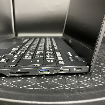 【新潟店】中古  FUJITSU LIFEBOOK U9310/D (Intel Core i5 10310U 1.7GHz/8GB/SSD256GB/-/オンボード/13.3/1920x1080/Wi-Fi/WEBCAM/W11P64) 176075 
