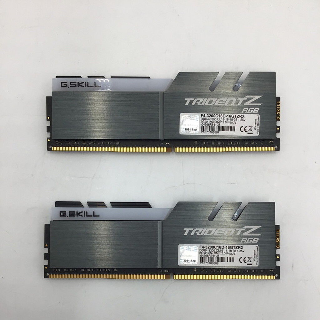 中古 8GB 2枚組(合計16GB) PC4-25600/DDR4-3200 デスクトップ用 190923