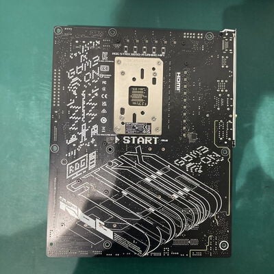 【浦添城間店(沖縄)】中古  ASUS ROG STRIX B650-A GAMING WIFI (B650 AM5 ATX DDR5) 168290 
