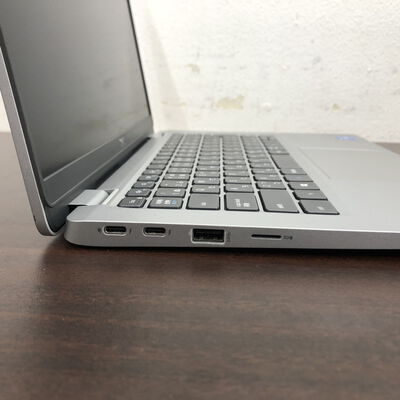 【福山ココローズ店】中古  DELL Latitude 5320(Intel Core i5 1145G7 2.60GHz/16GB DDR4/SSD256GB/-/オンボード/13.3/1920x1080/Wi-Fi/WEBCAM/W11P/VBT) 192735 