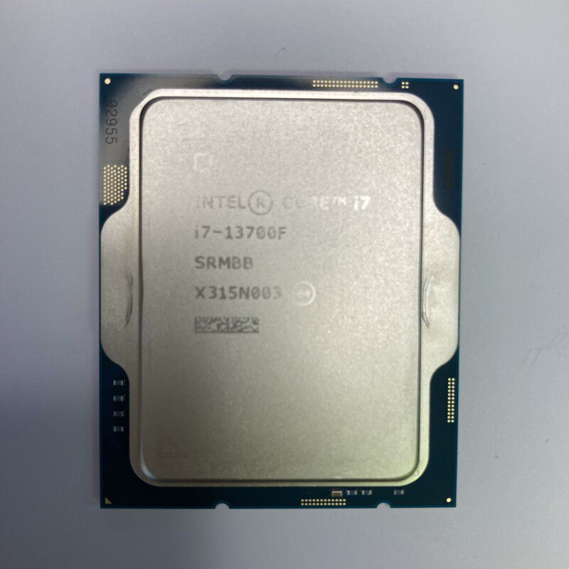 中古 INTEL Core i7 13700F (1700/2.1G/30M/C16/T24) 154211