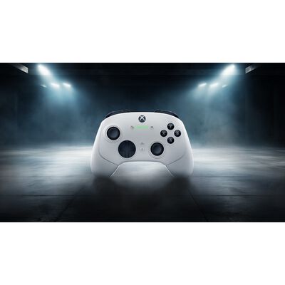 Razer  Wolverine V3 Pro White Edition (RZ06-05200200-R3M1) 