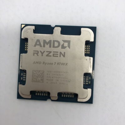 【宇都宮鶴田店】中古  AMD Ryzen 7 9700X (AM5/3.8GHz/40M/C8/T16/65W) 1460024845 