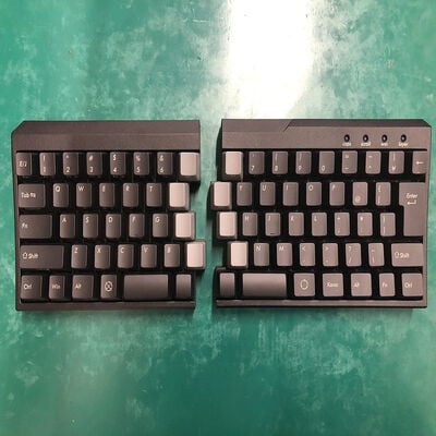 【浦添城間店(沖縄)】中古  Majestouch Xacro M10SP FKBXS76MRL/NB 4780000929 