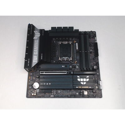 【前橋ｲﾝﾀｰｱｶﾏﾙ店】中古  ASUS TUF GAMING B860M-PLUS WIFI (B860 1851 mATX DDR5) 175446 